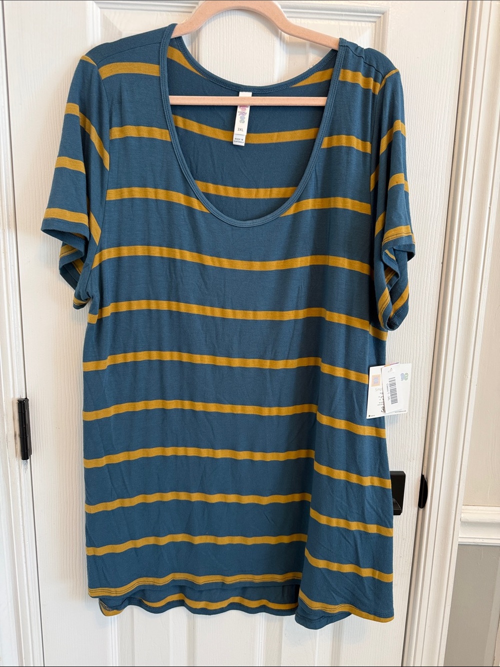Lularoe Blue and Tan Striped Classic T Sz 3X NWT